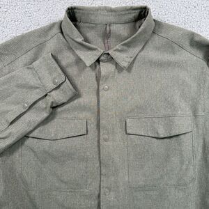 Lululemon Shirt Mens XL Green Snap Button Performance Stretch Long Sleeve